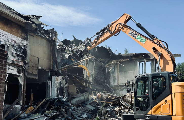 Building Demolition Contractors: Expert Solutions for Safe and Efficient Demolition Projects - TheBlogyfi