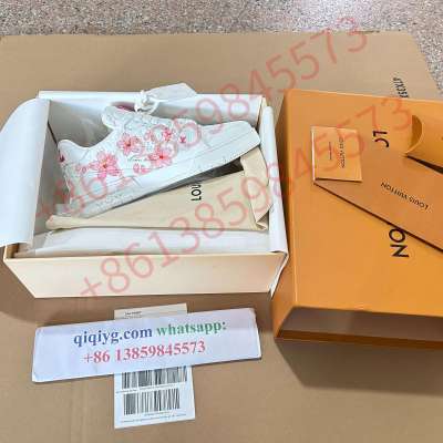 qiqiyg.com Whatsapp:+8613859845573 Ultimate Fashion Source | Wholesale Bags, Clothing, Shoes & M Profile Picture