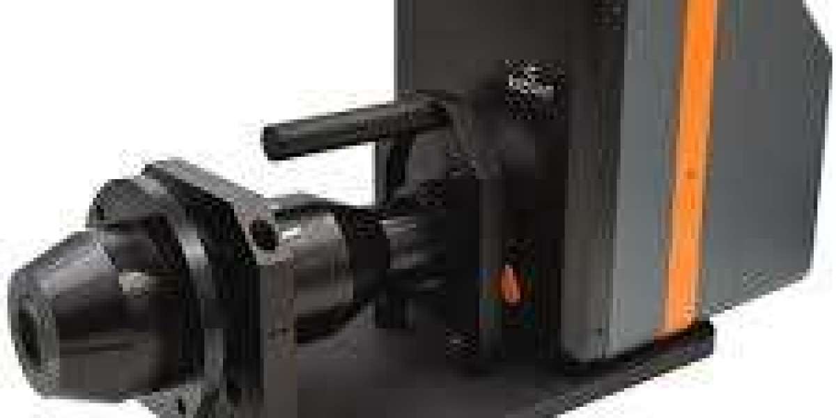 Conoscope Lens: A Critical Tool for Polarization and Optical Analysis