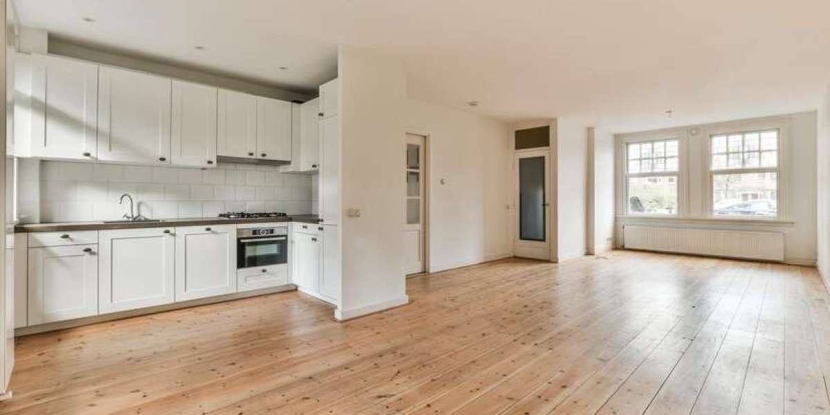 Premium Flooring Services in Houston for Style & Climate Resilience