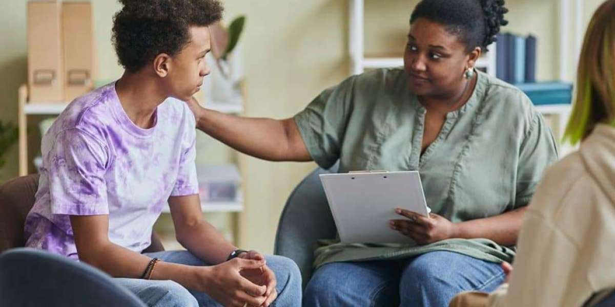 Strengthen Your Bond Expert Relationship Therapy Awaits