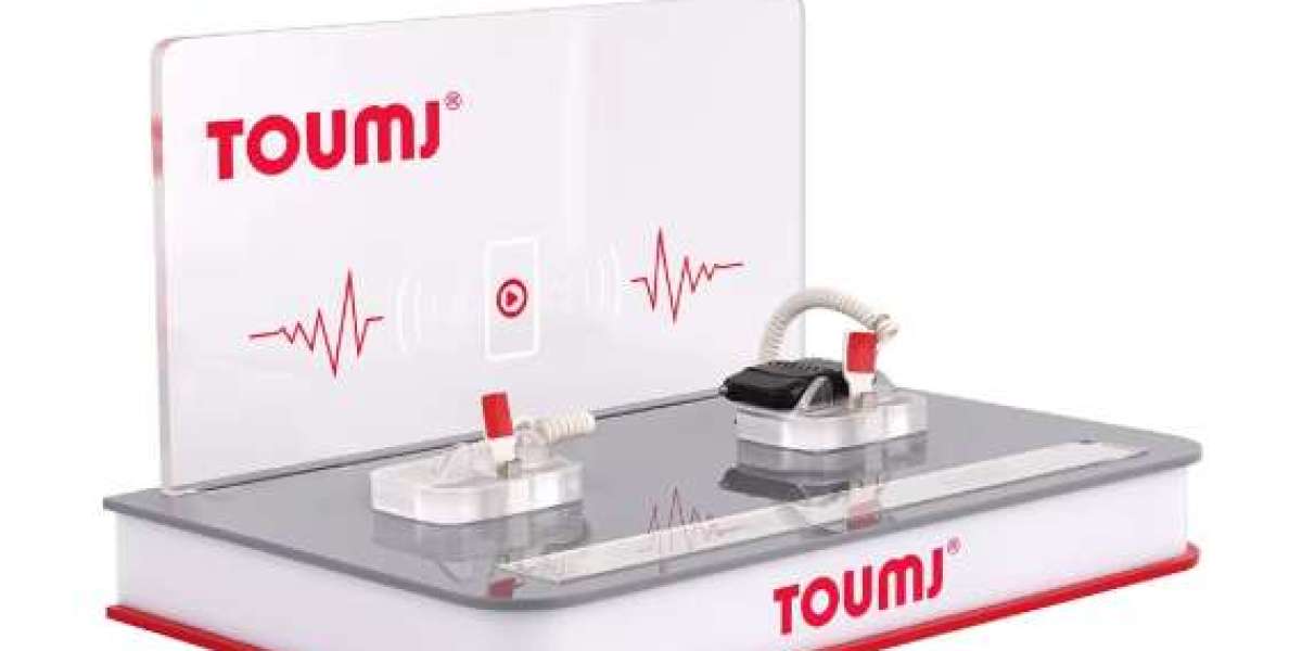 From Concept to Counter: Designing Acrylic Cosmetic Displays