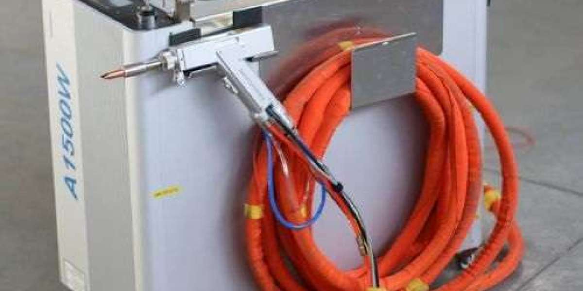 Warum ein Laser Handschweißgerät die Metallverarbeitung revolutioniert