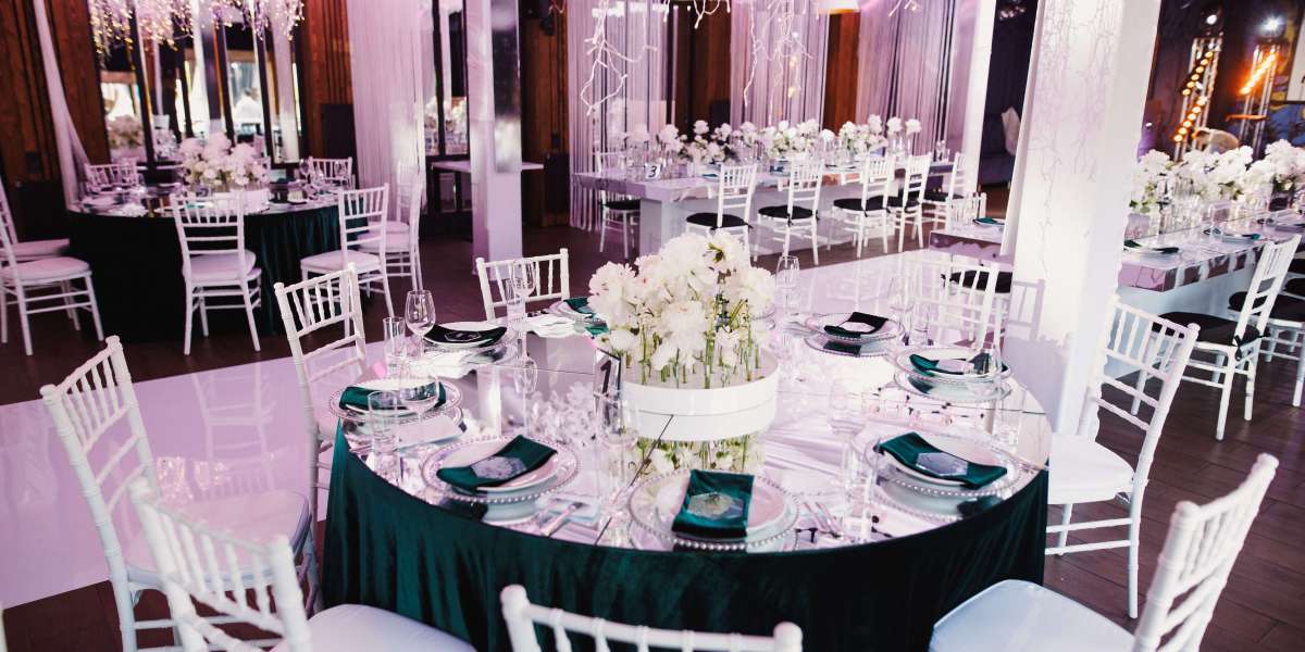 From Blank Canvas to Beautiful: Styling a Venue with Minimal Setup Time