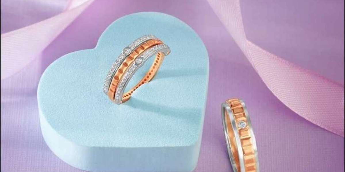 Things to Consider Before Buying Matching Engagement Ring Sets for Couples
