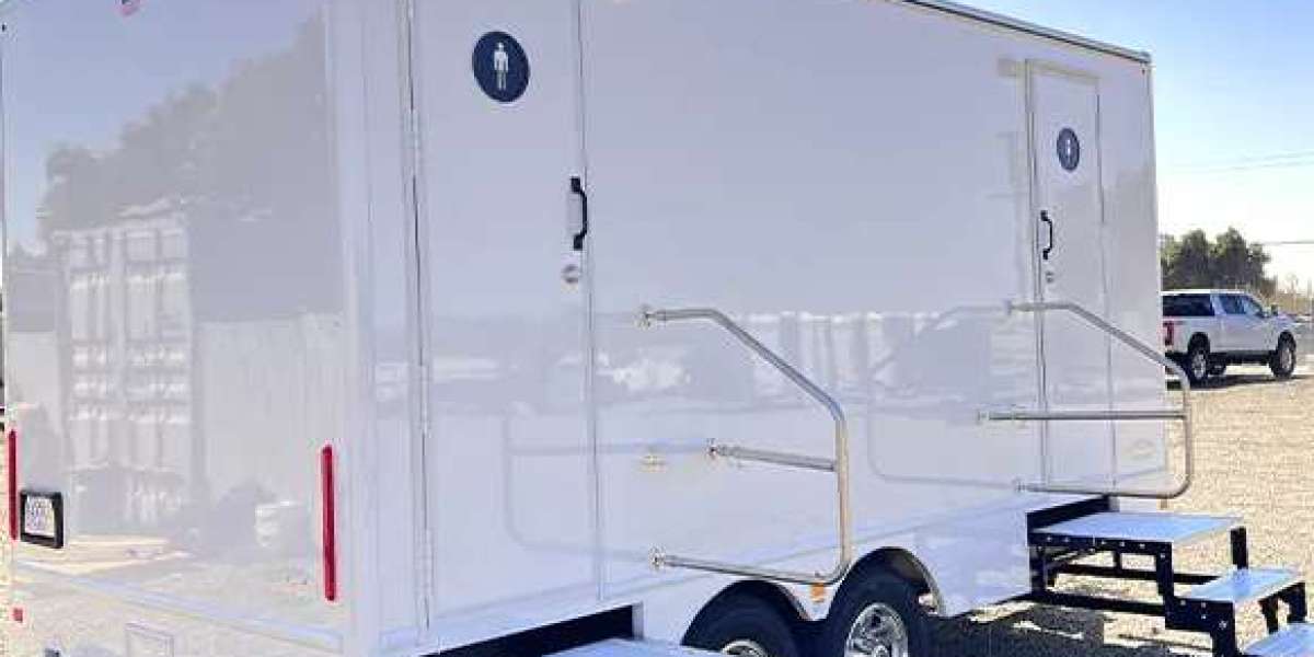 Hassle-Free Portable Toilet Rental in Bakersfield: The Key to a Clean, Comfortable Event