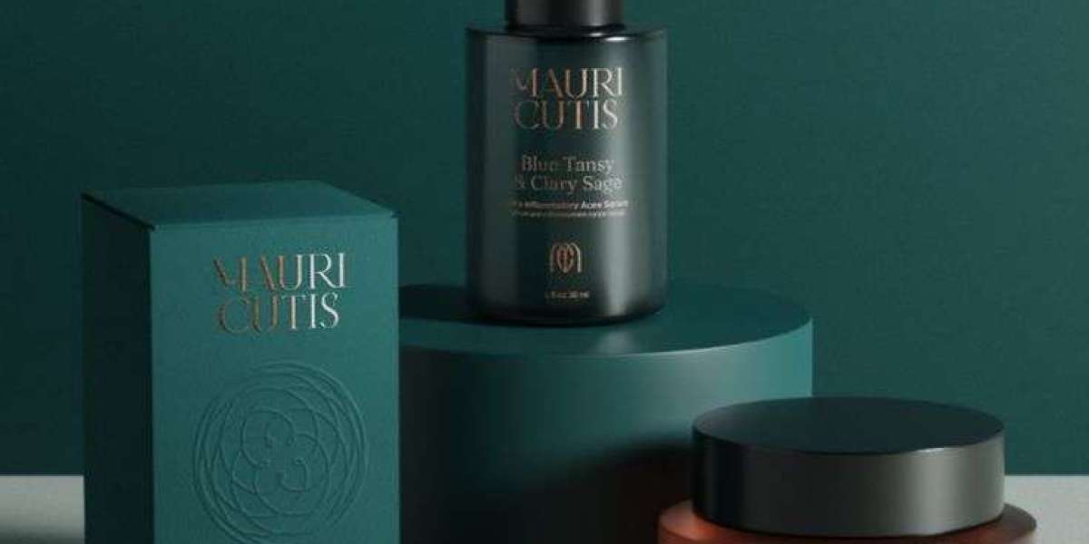 Luxury, Eco, Bold: The Packaging Styles Dominating 2025