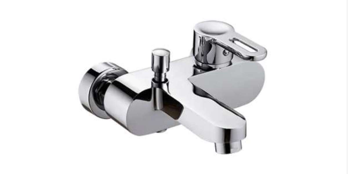 How to Coordinate Bath Faucet Features with Your Bathtub