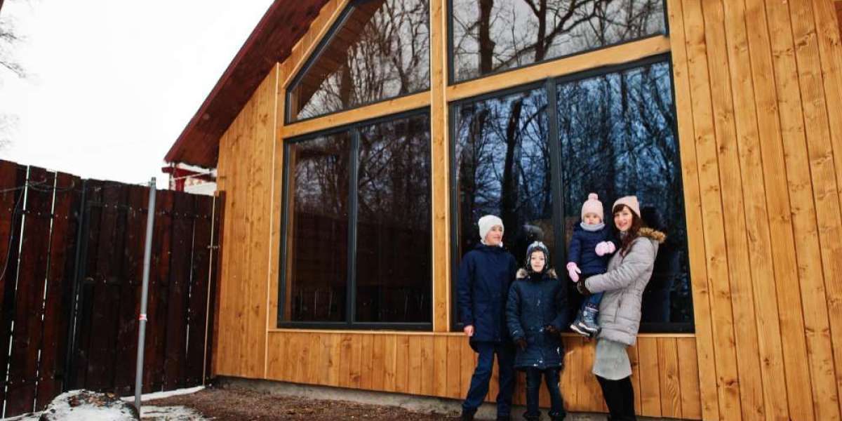 How to Work Effectively with Home Renovation Contractors