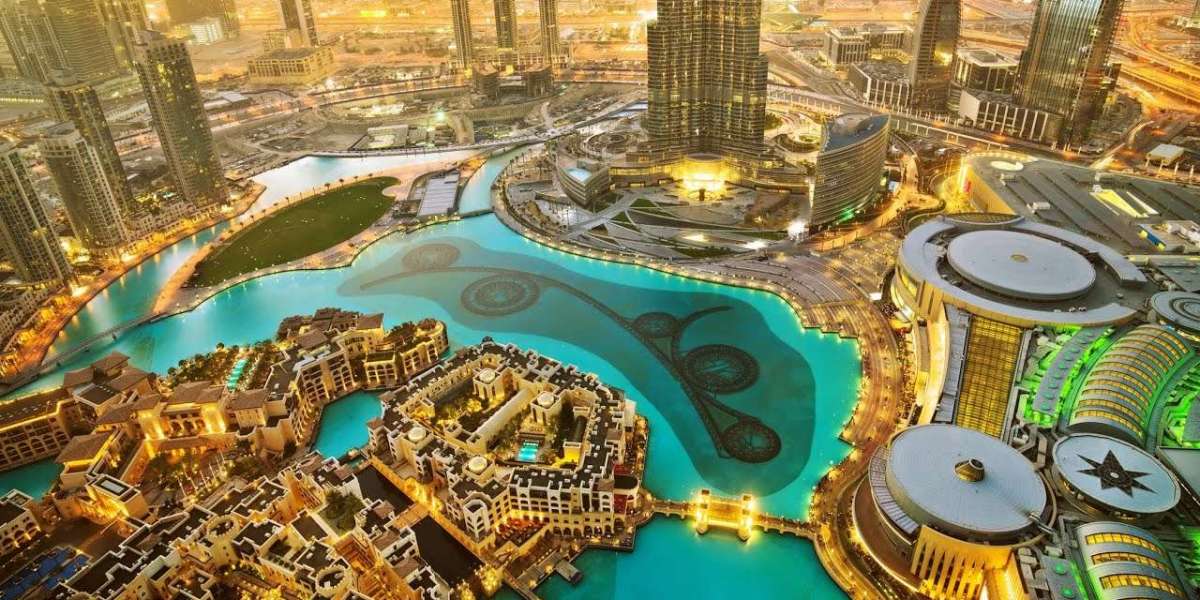 What Languages Are Offered on Dubai City Tours?