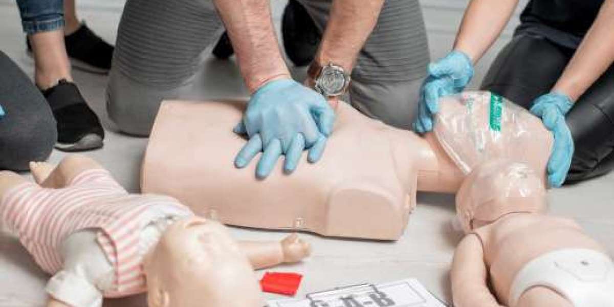 Your Guide to the Best CPR Training Melbourne Has to Offer
