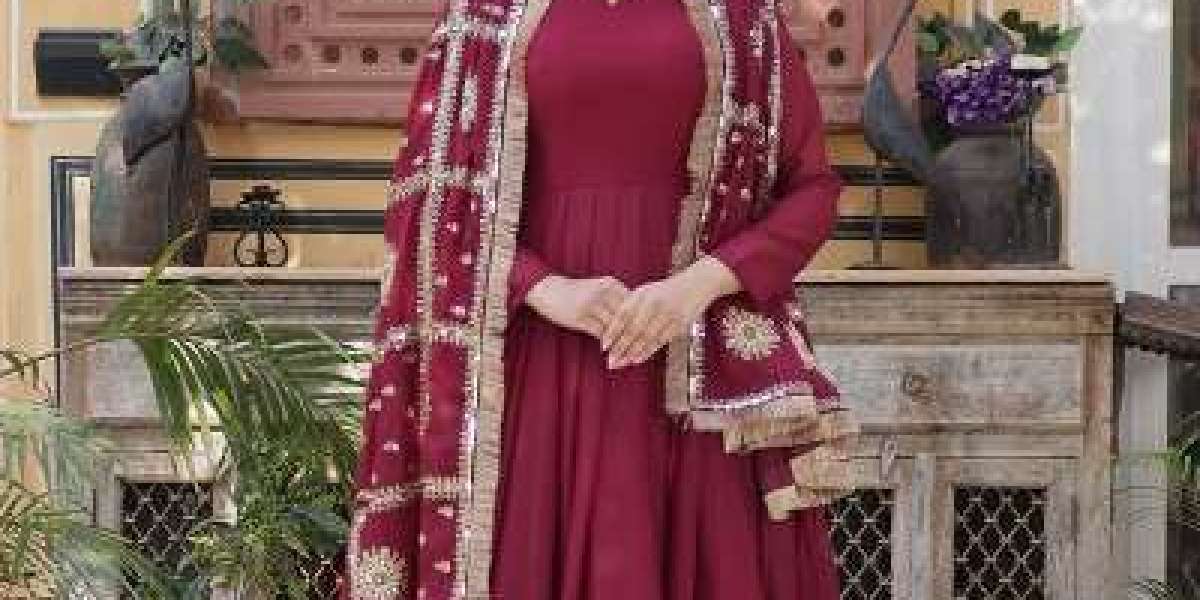 Ajmera Fashion Limited – Women Gown Manufacturers in UK