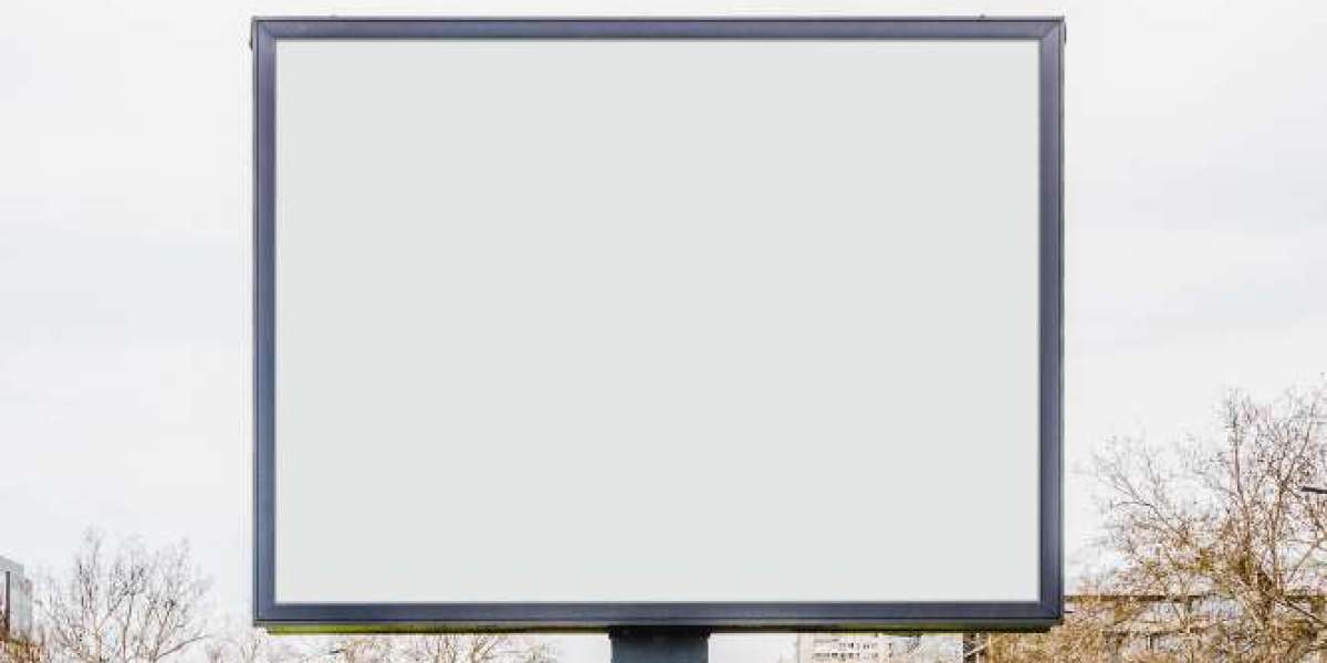 How to Integrate Outdoor Ads into Your Omnichannel Strategy