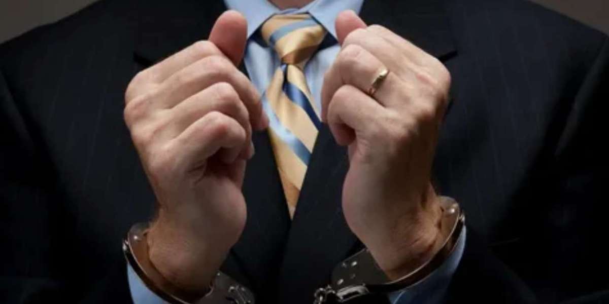 Understanding the Role of a White Collar Crime Attorney: Protecting Your Rights and Future