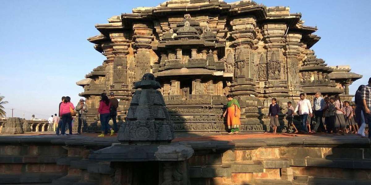 Karnataka Temple Tour Packages for a Spiritual Journey