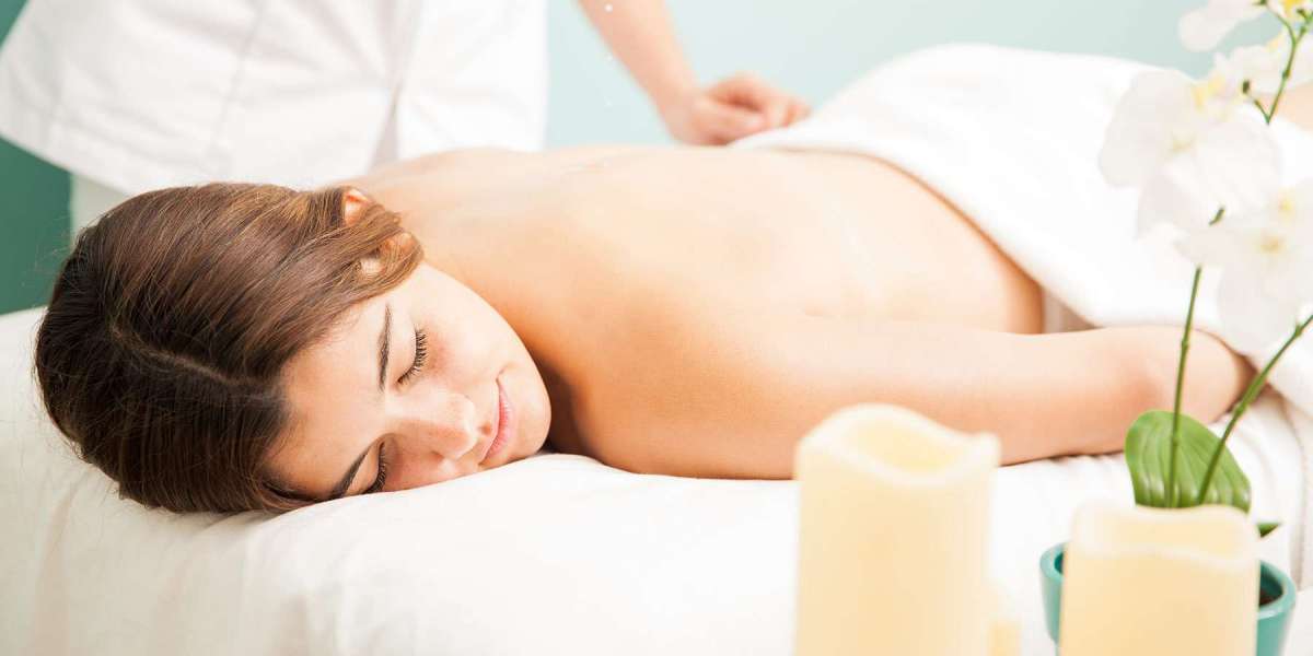 Maxim Massage for Elderly Care and Comfort