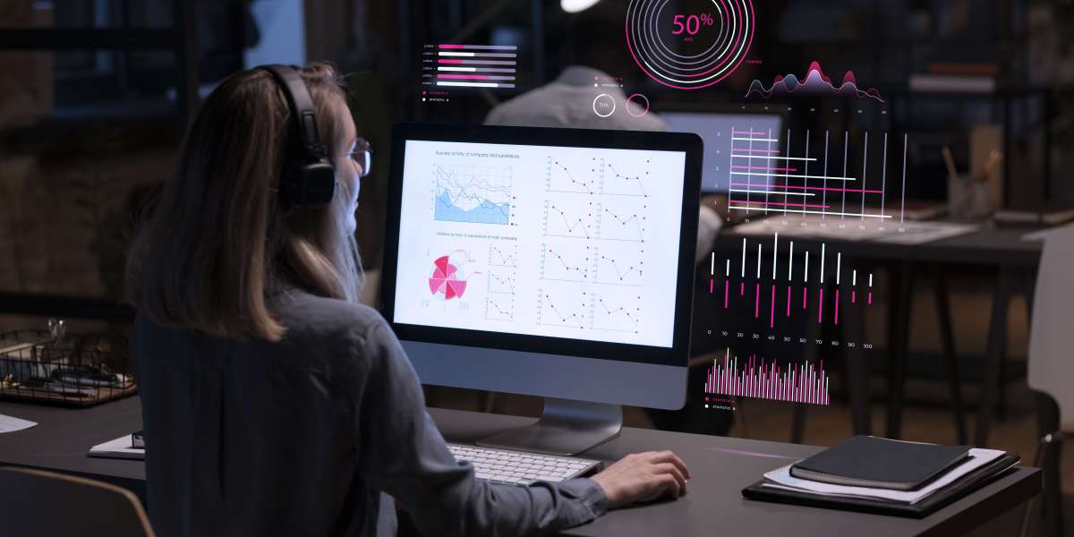 Data Science in 2025: What It Is & How to Build a Career