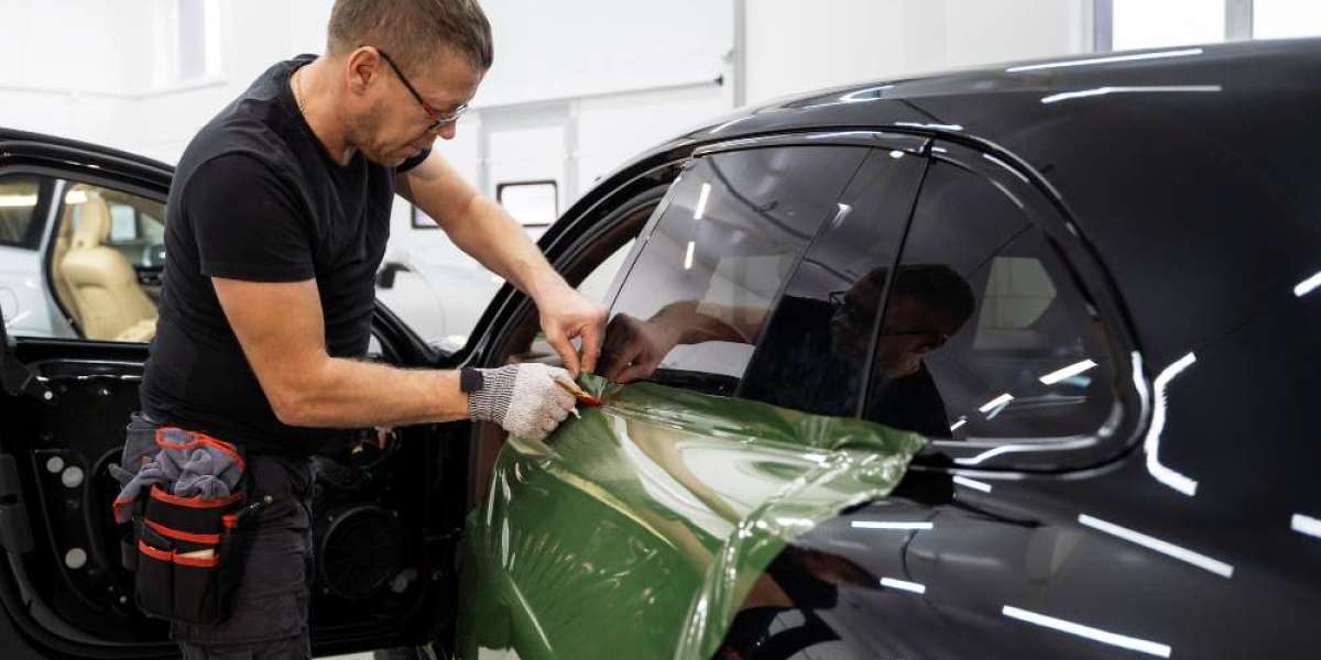 Comparing Full Wraps vs. Partial Wraps for Cost and Impact
