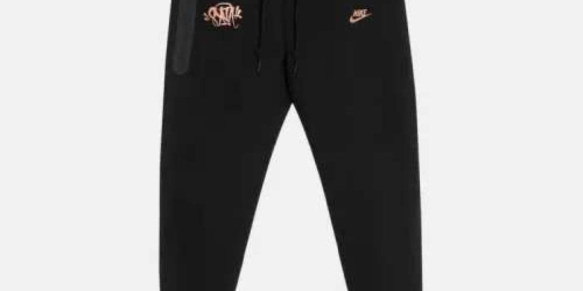 Synaworld Sweatpants Redefining Comfort and Streetwear Culture