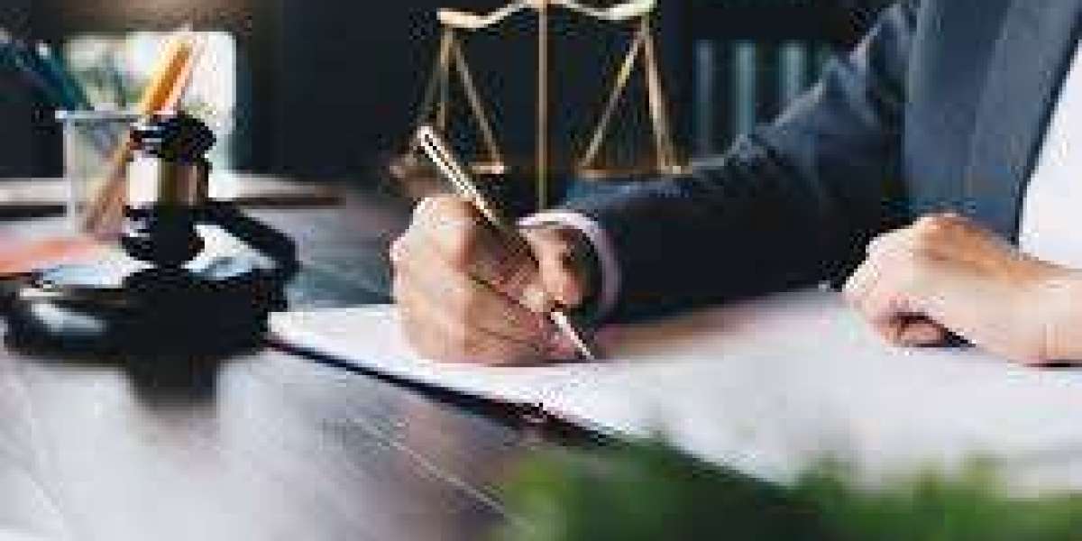 The Free Brief: Lawyer-Approved Tips Without the Bill