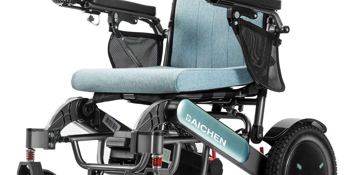 The Role of Ergonomic Design in Modern Senior Scooters
