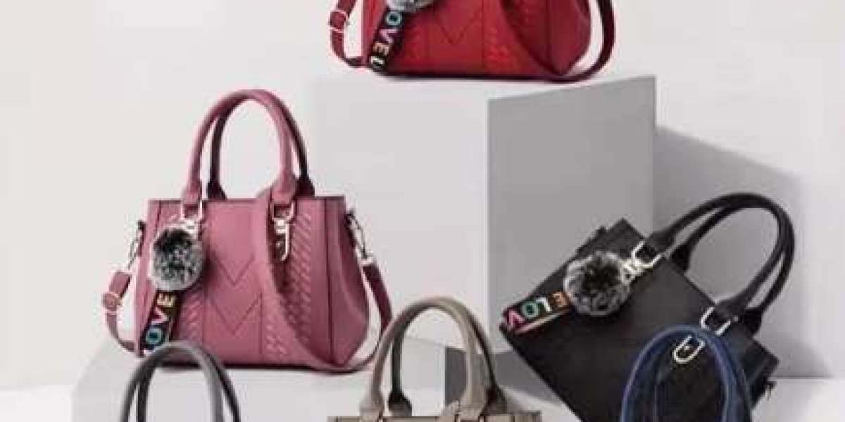Ladies Hair Ball Hand Bag – Stylish Elegance with China Art Hub