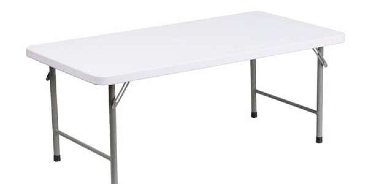 How Trestle Table Cloths Can Transform Your Event into a Stylish Celebration