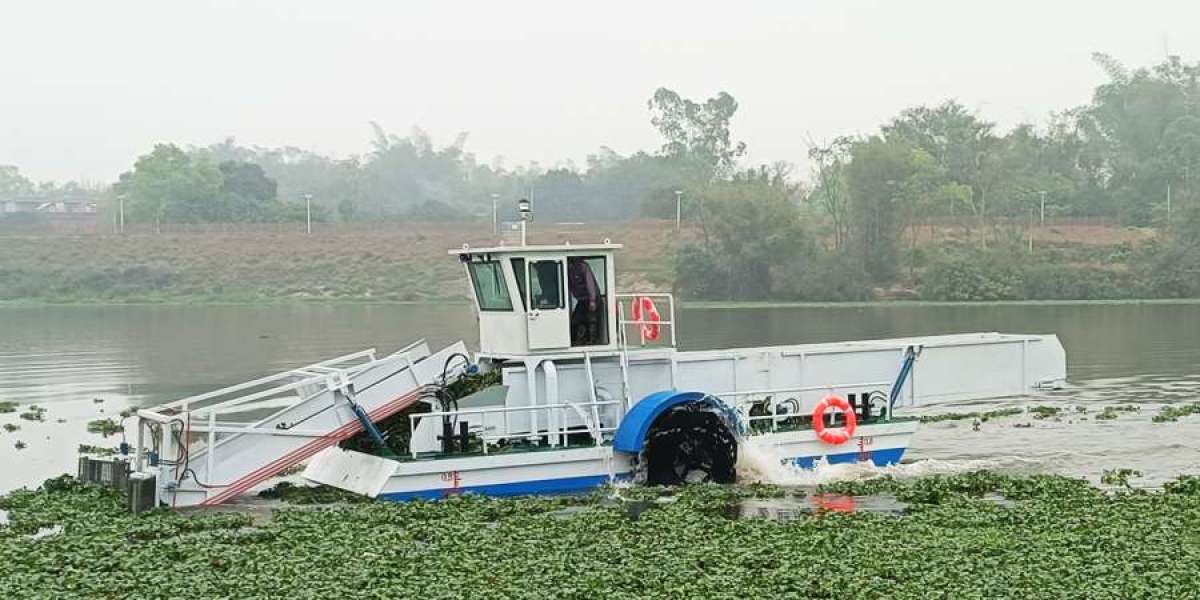 Julong Aquatic Plant Harvesters for River and Lake Vegetation Control