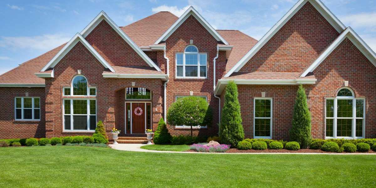 How to Pick the Right Brick Stain Color for Your Home: Tips and Tricks