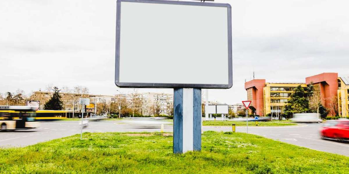 How Real Estate Developers Use Outdoor Ads in the UAE