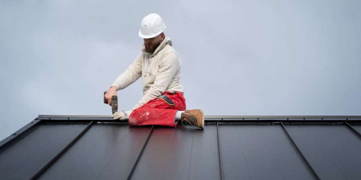 How to Get an Affordable Roof Replacement on a Budget