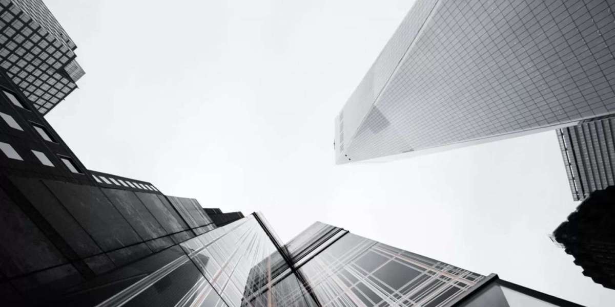 How Manhattan Contractors Handle Permits and Building Codes