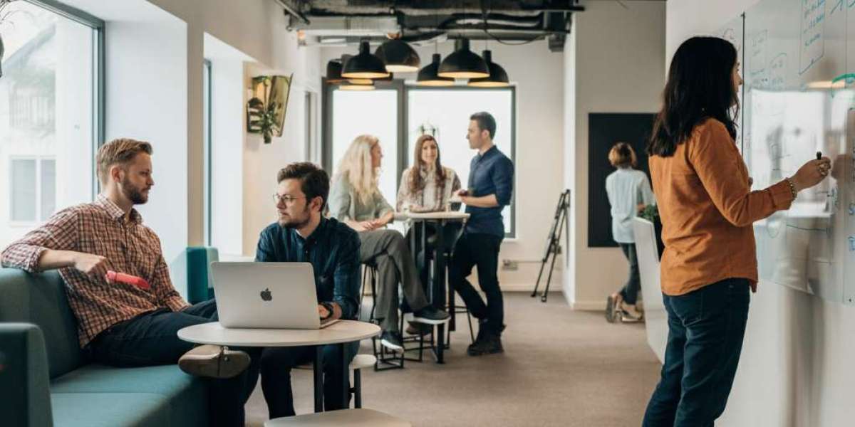 Why Your Business Should Partner With an digital marketing agency