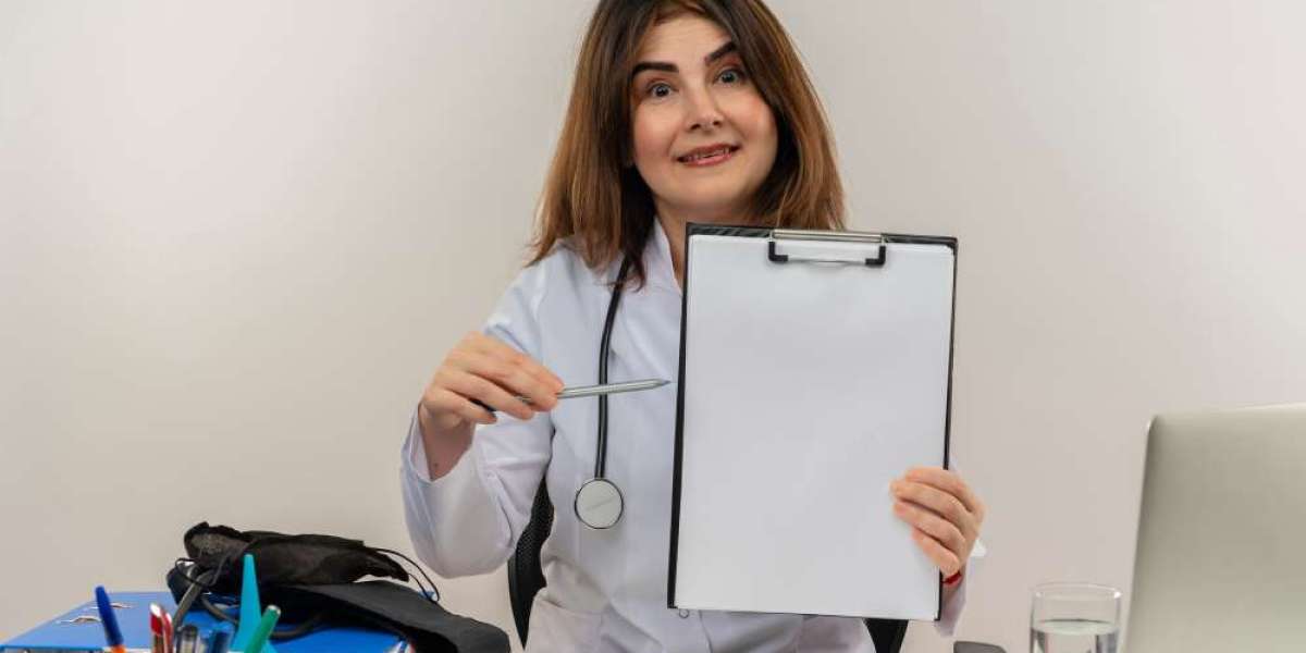 Hipertiroidi ile Yaşam: Beslenme ve Yaşam Tarzı Önerileri