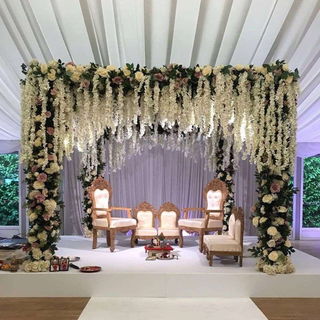 Mandap  Chuppah Hire for Elegant Wedding Cere..