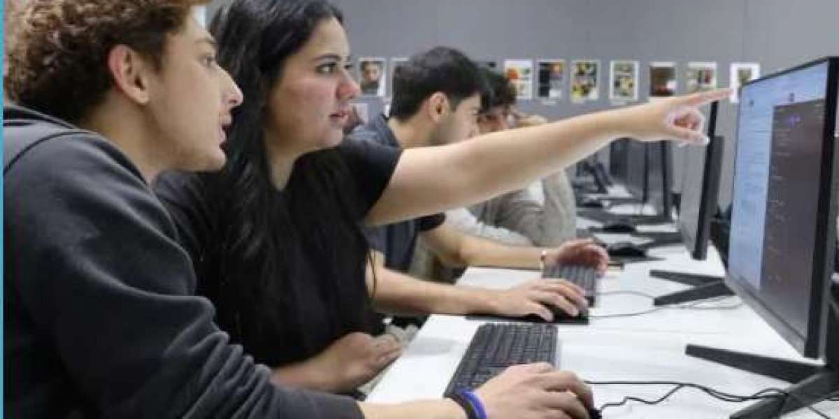 Why Choose an Artificial Intelligence Bachelor’s Degree in Pakistan?