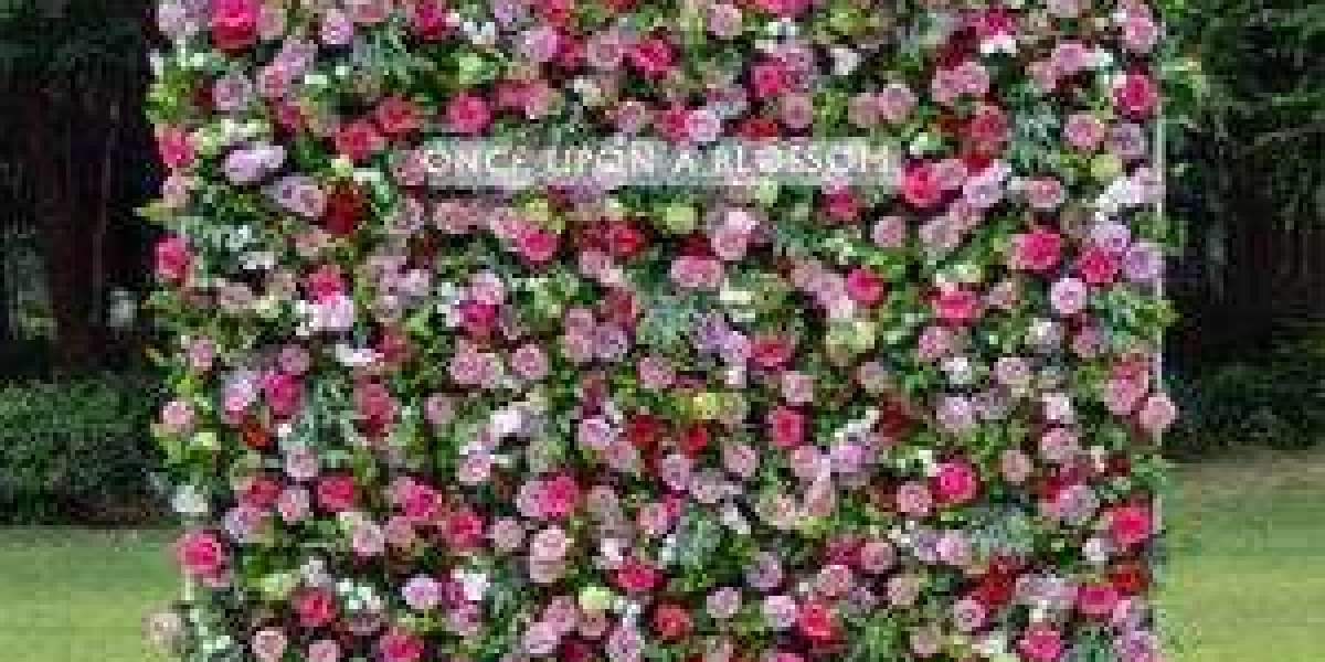 Discover How Floral Walls for Weddings Create Stunning Visuals and Emotional Backdrops