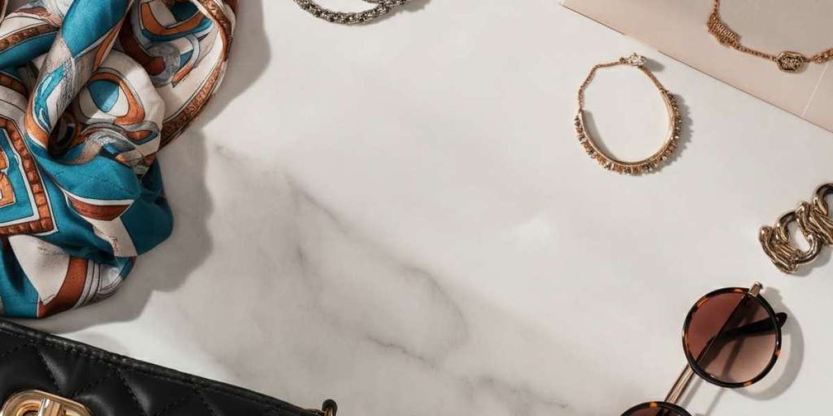 Dior Fashion Accessories: The Ultimate Symbol of Parisian Elegance