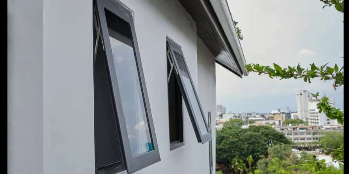 Why Every Business Is Switching to Commercial Awning Windows