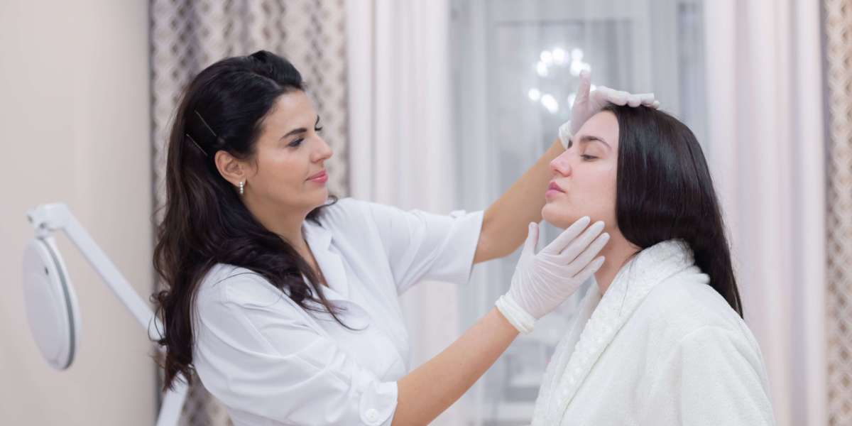 Best Dermatologist in Delhi for Anti-Aging Treatment – Rejuvenate Your Skin with Expert Care