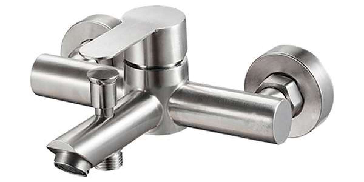 The Practical Advantages of Installing a Single Handle Bathroom Tap