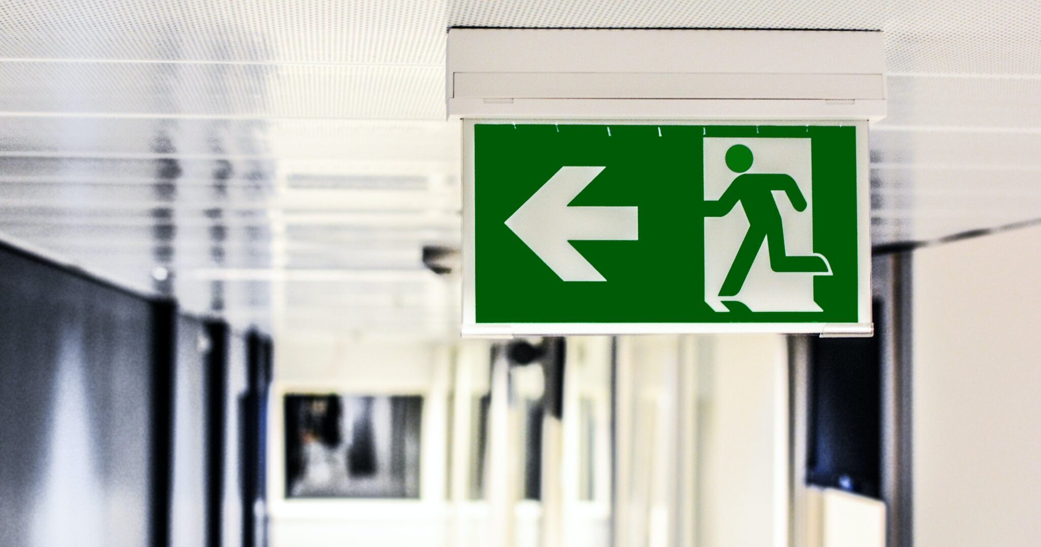 Tips for Installing Professional Signs in Boca Raton