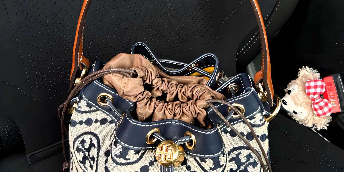 Tory Burch 包款推薦｜台灣門市、托特、尼龍托特與水桶包全攻略
