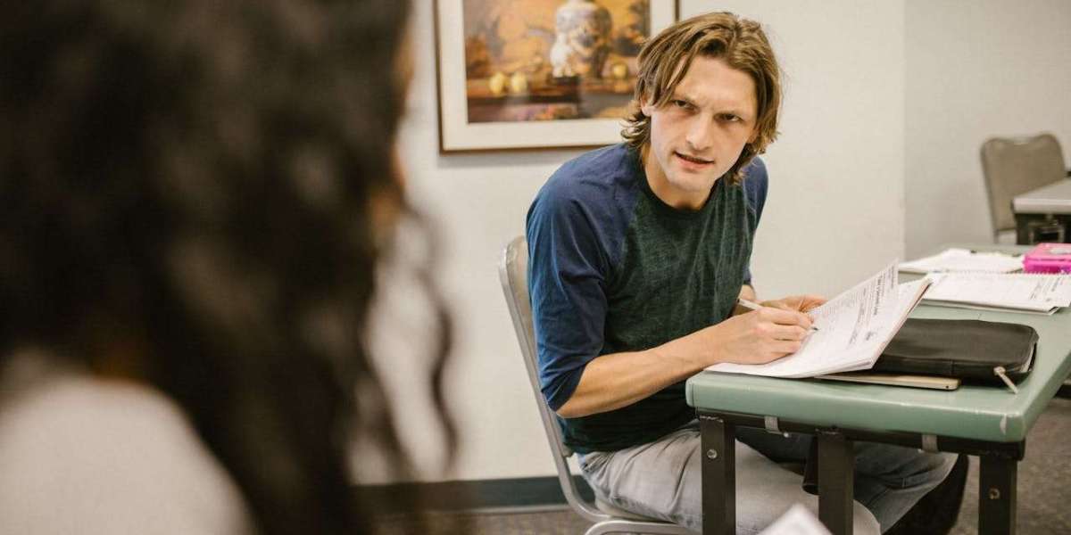 Mastering the Essay: A Guide to Effective Writing