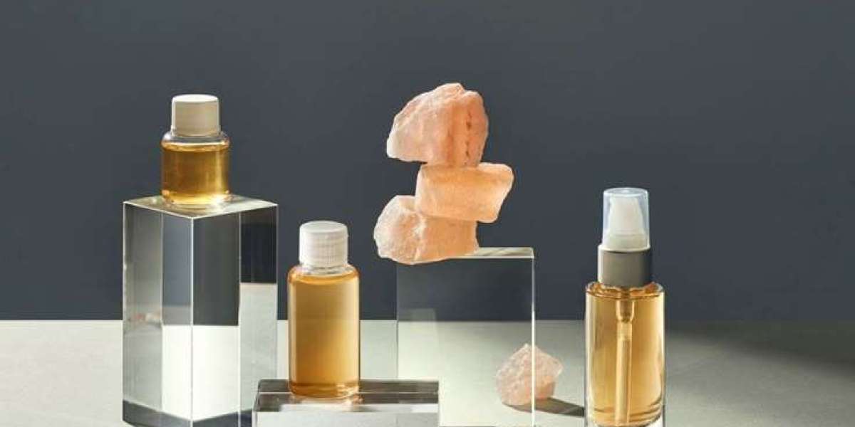 Cosmetic Oils Market Forecast Highlights Innovation, Consumer Shifts, and Sustainable Ingredient Adoption