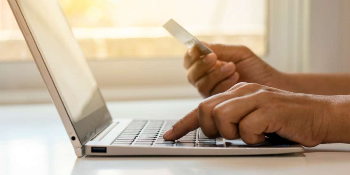 How to Avoid Tax Filing Issues With Online Paystub Generators