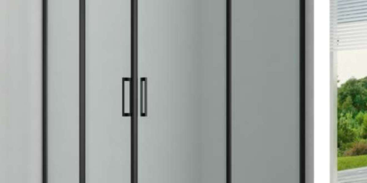 Walk-In Shower Enclosure Sizes: Planning for Comfort and Accessibility