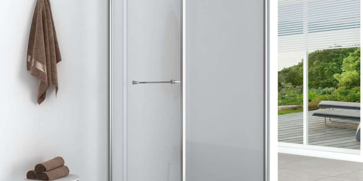 Small Bathroom Walk-In Shower Enclosures: Maximizing Space Without Sacrificing Style