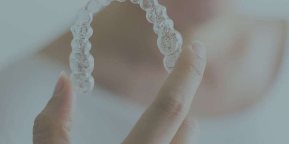 Teeth Whitening Dentist – Transform Your Smile with Professional Care