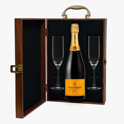 Veuve Clicquot and Flutes Gift Set Profile Picture